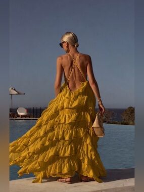 Lace the label Flowy Yellow Ruffle Backless Maxi Dress size S Preloved